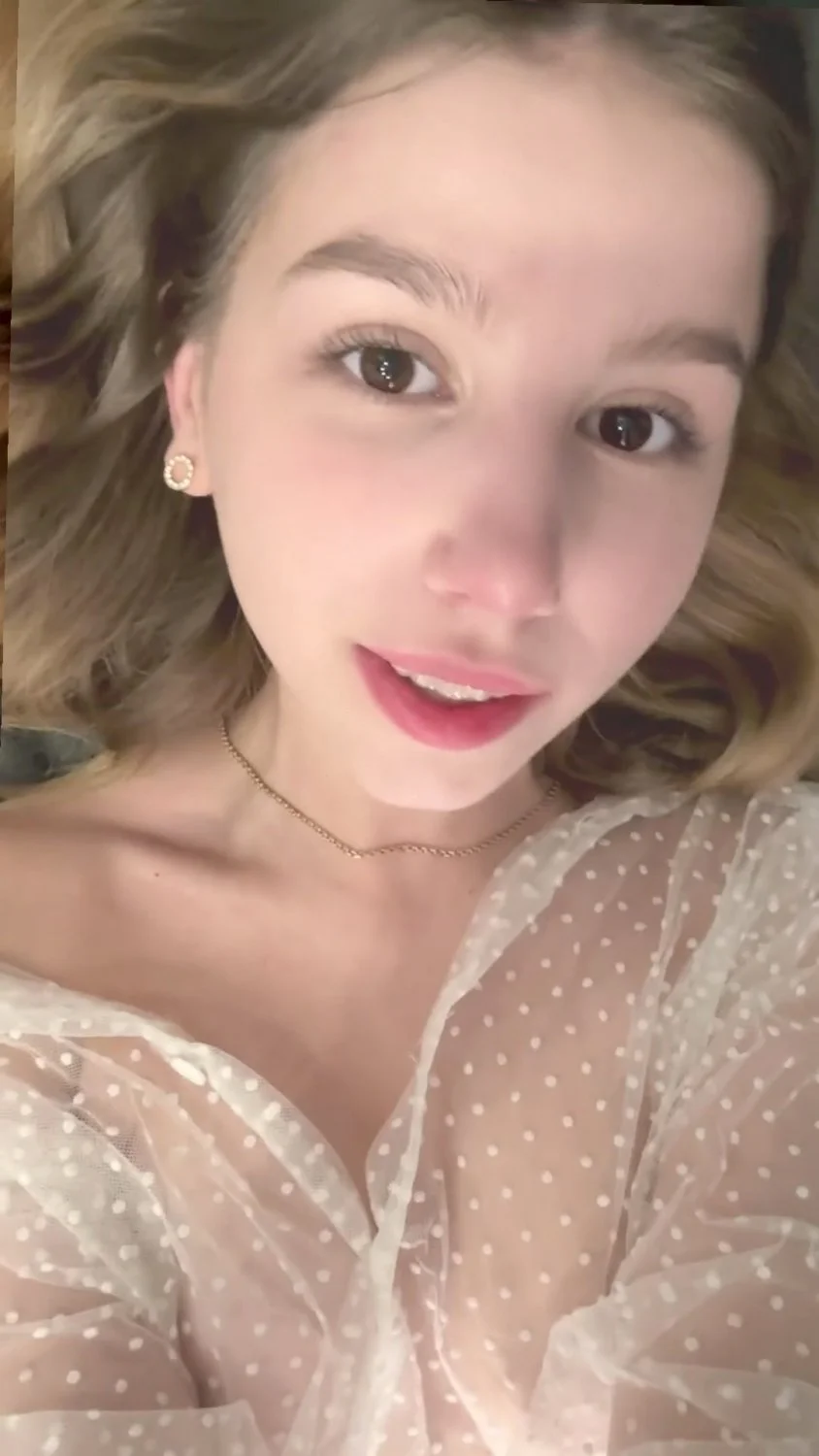 🔞 busty big boobs nude slut moaning dripping 😈💦 See OF main image