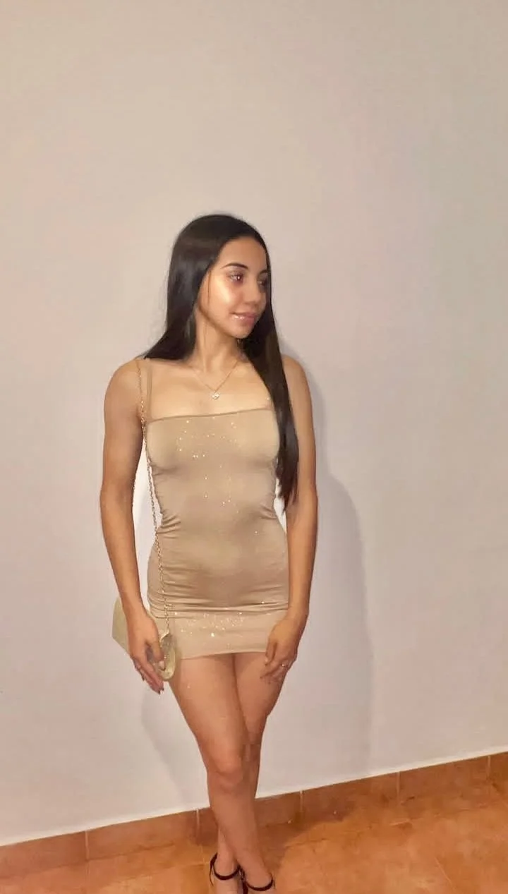 Luciana image 4