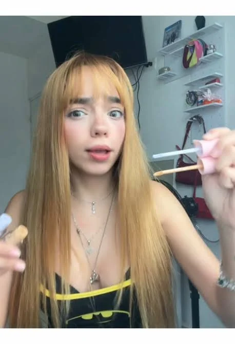 La Wuerita Nude image 6