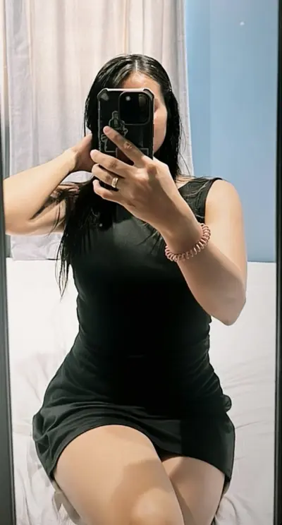 La putita de Melitza Hernandez está bien sabrosa cover image
