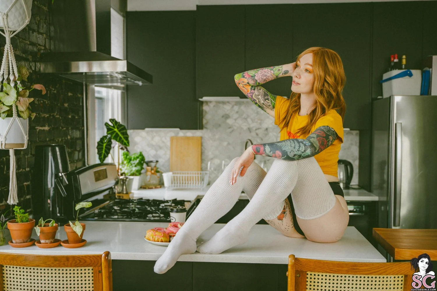 AskAlex - Baby I'm a glazed by you (Suicide Girls) image 10