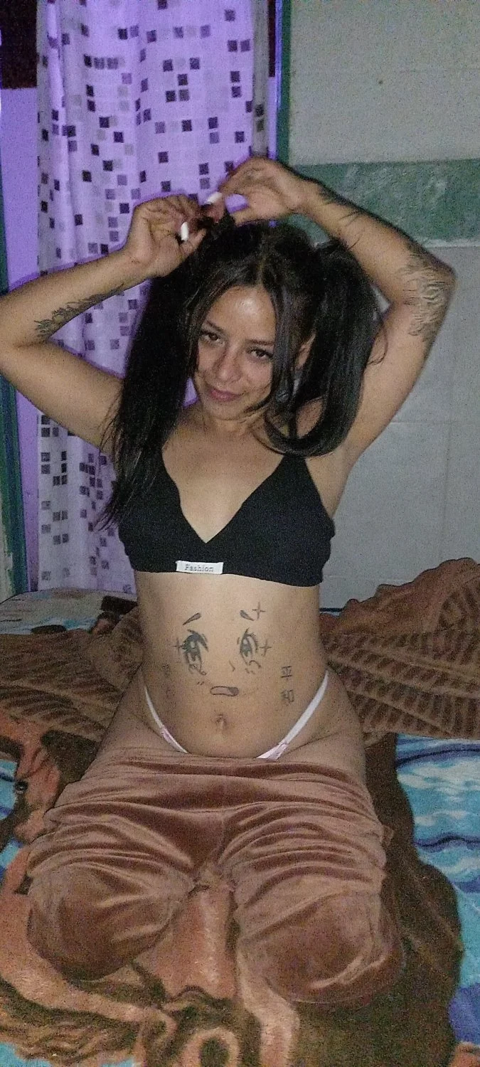 Celeste buenísima turra argentina siendo follada image 3