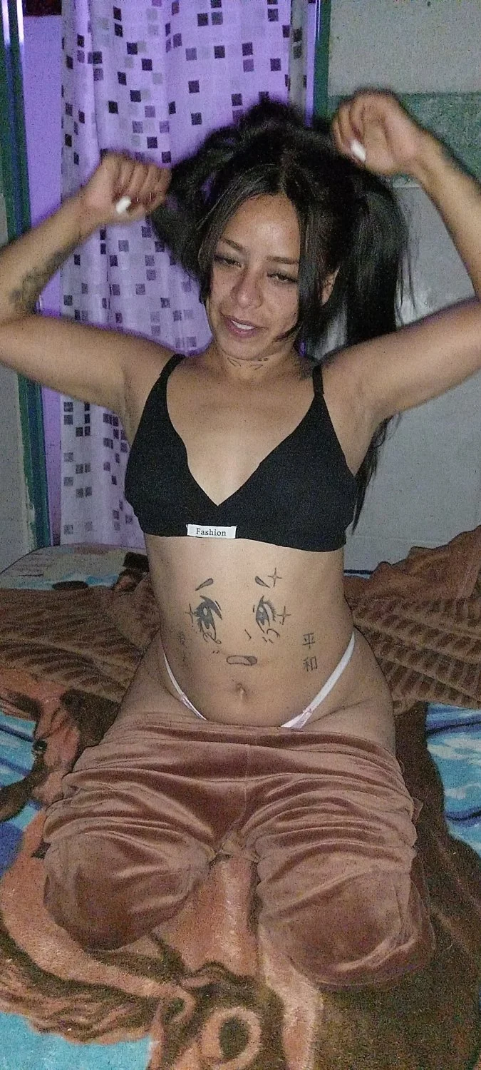 Celeste buenísima turra argentina siendo follada image 5
