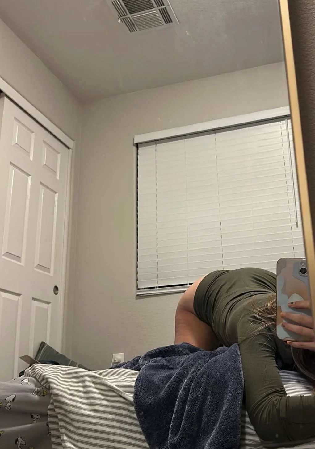Tiny Cuck and his slut image 9