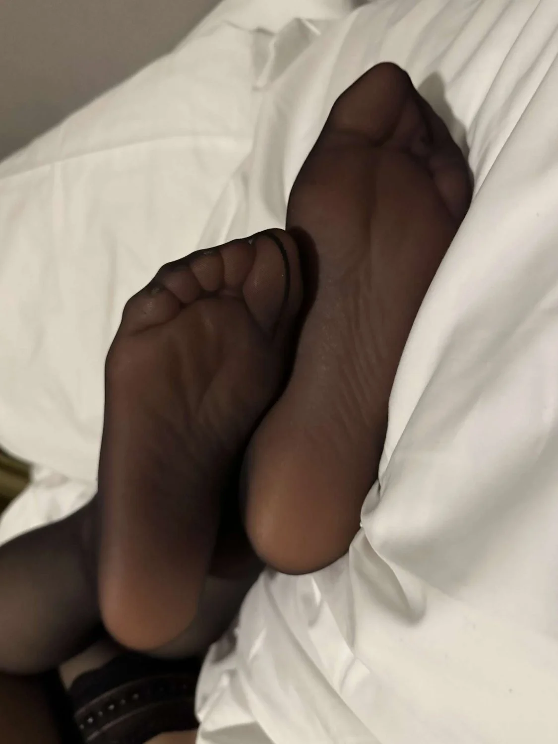 Hijabi slut from Illinois shows off her body image 6
