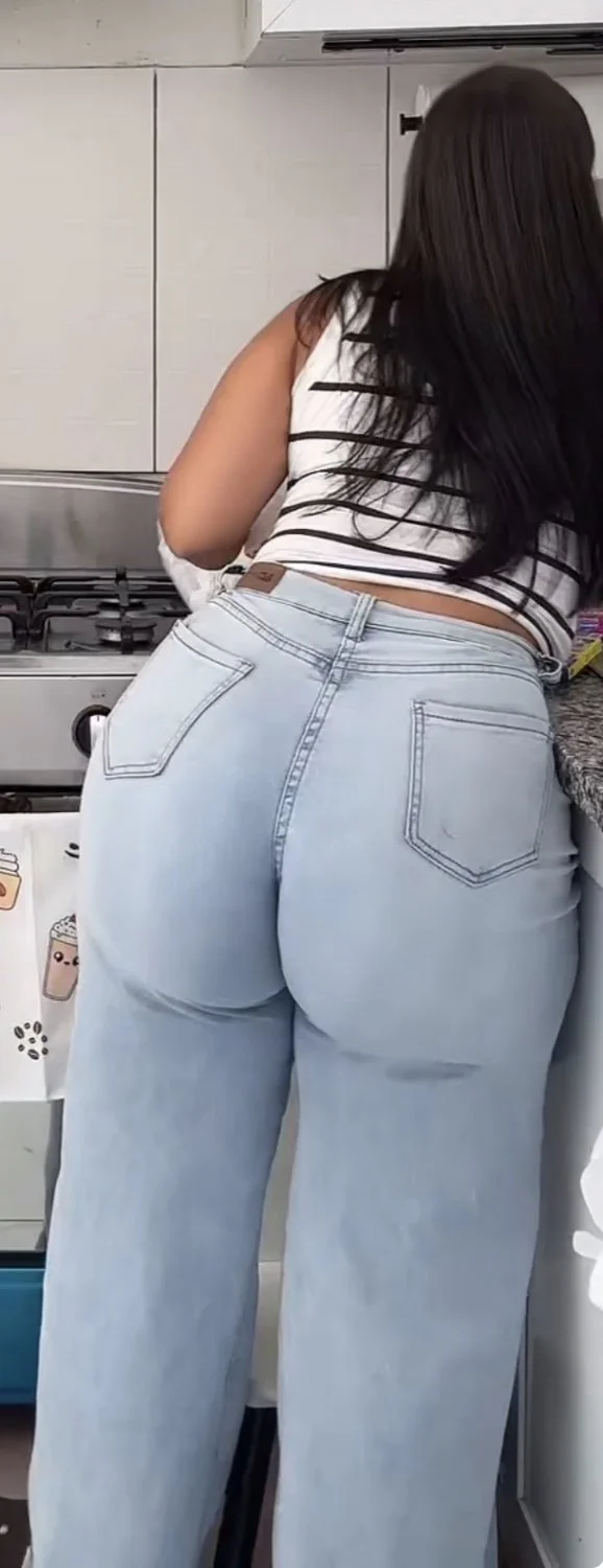 Teen mom big ass image 13