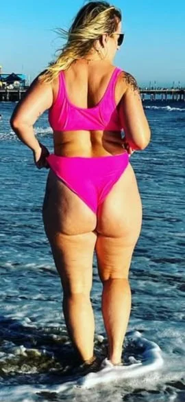 Request.. Thick Gorgeous Milf.. <> CEO of Mamabearbrand.. <> Instagram Influencer.. image 16
