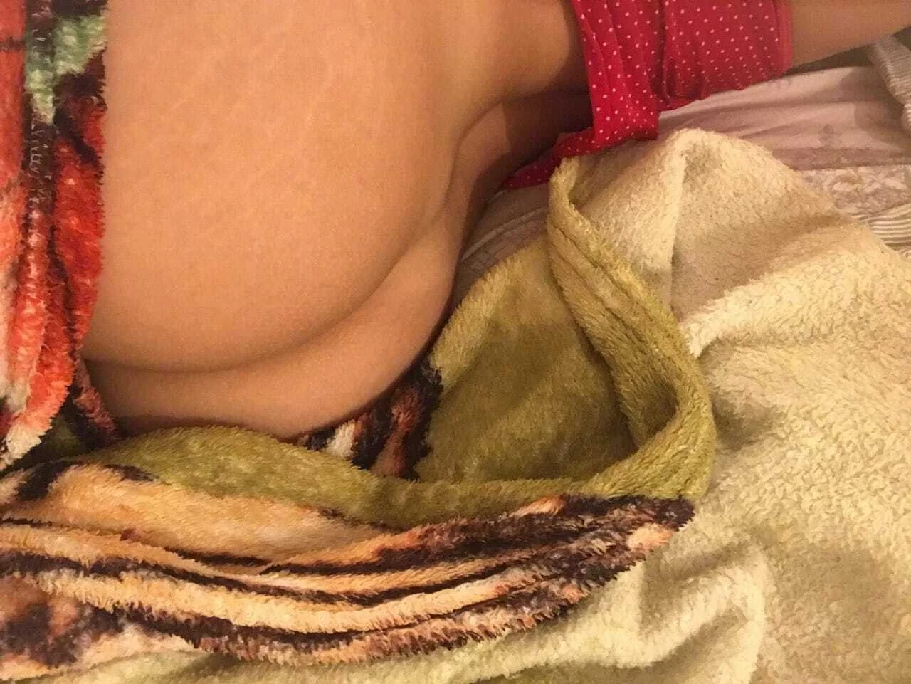 Yasmin mineira Gostosa caiu na net image 23