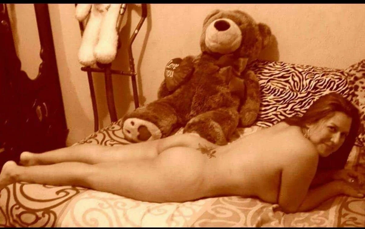 Nohemi Guatemalan Milf image 18
