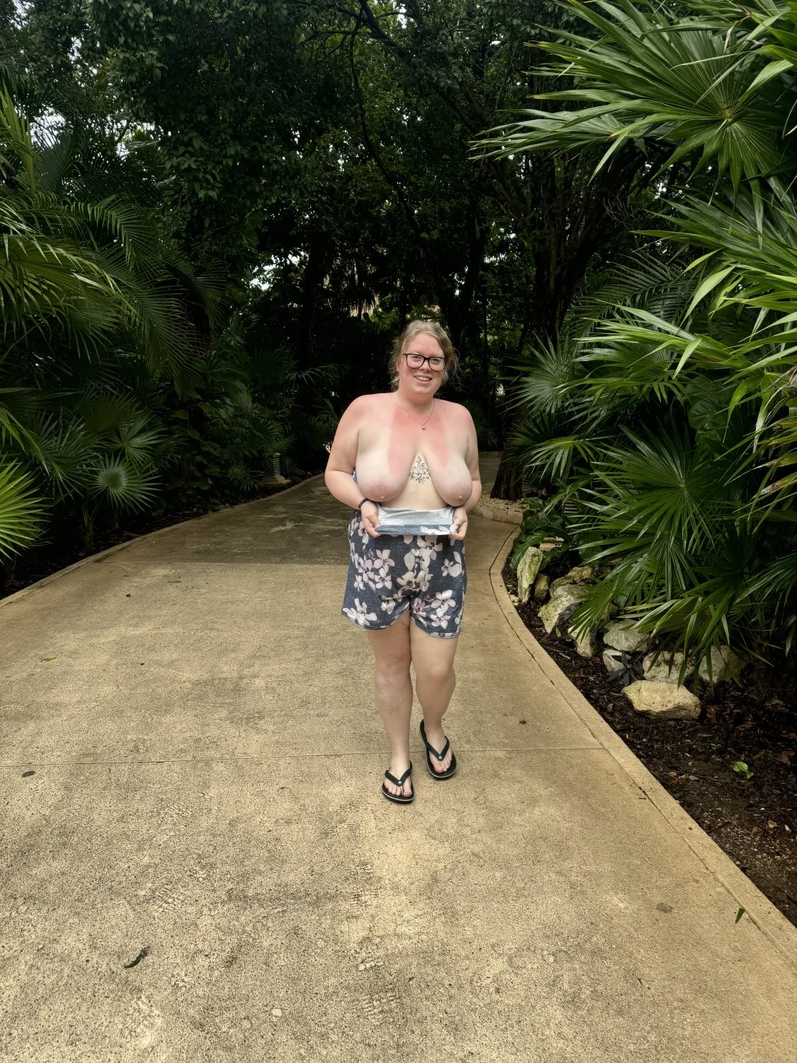 Fat blonde wife submitted image 12