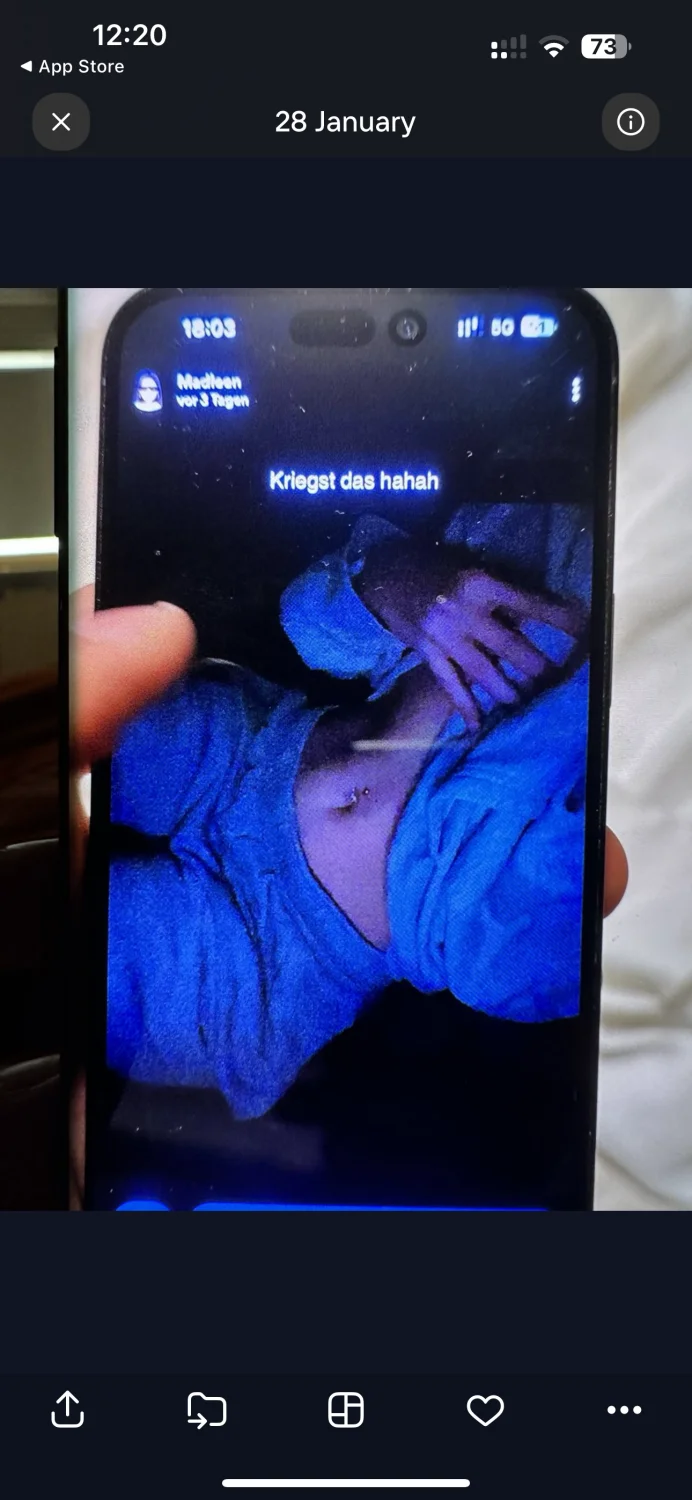 18yo Slut cheating on Snap with her ex while bf is working image 12