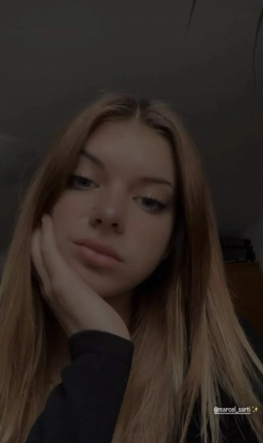 18yo Slut cheating on Snap with her ex while bf is working image 2
