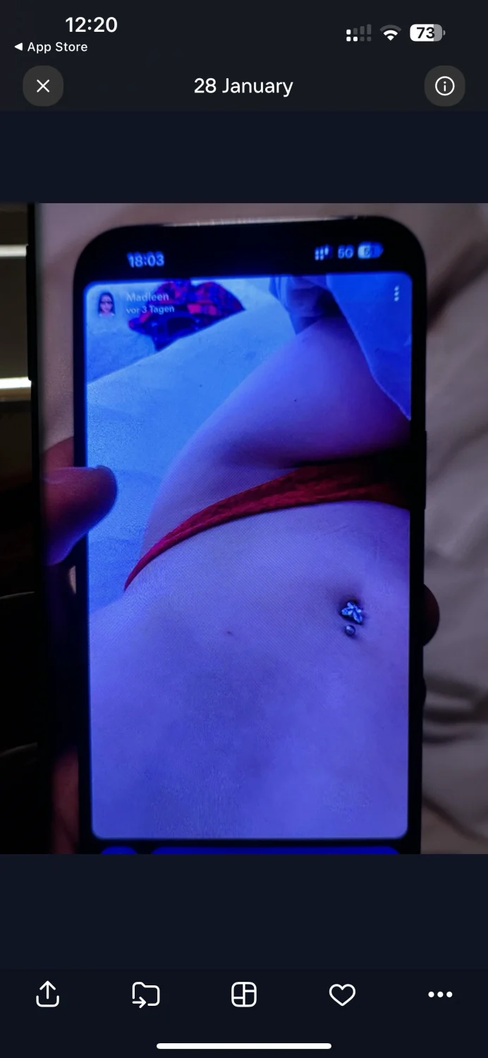 18yo Slut cheating on Snap with her ex while bf is working image 8