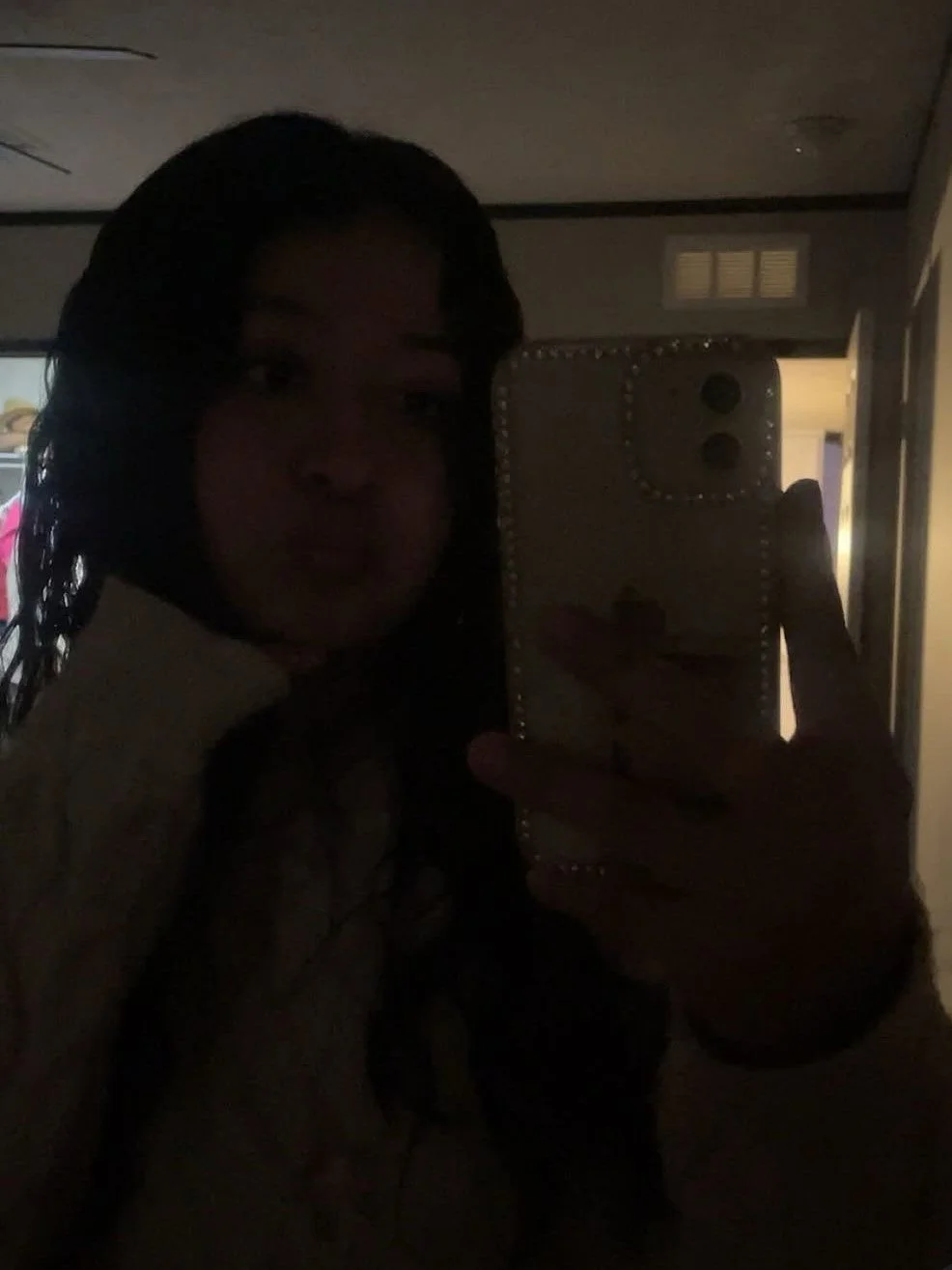 Does anyone have this type of latina that their willing to share? image 6