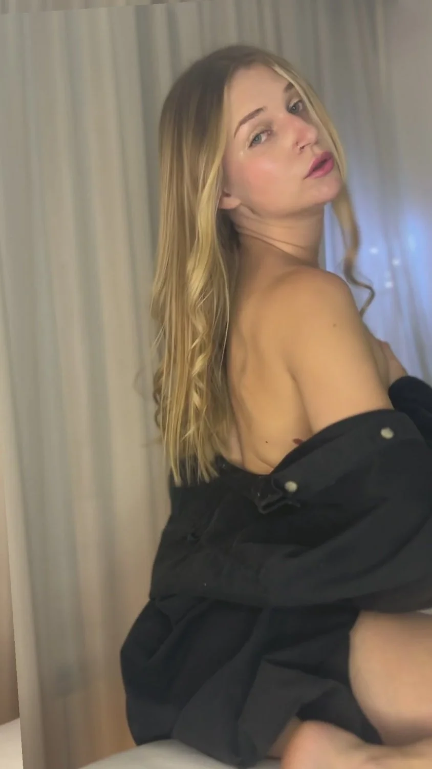🔞 curvy slut perfect ass orgasming nude tight pussy 😈🍑 OF image 5