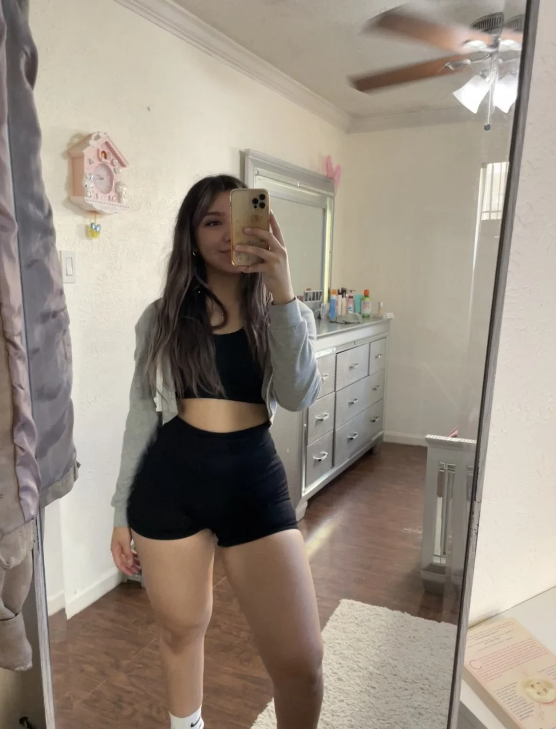 Vbunnyx . Vbunniex . Vbunniecx . Vanessa from Houston dm to see more image 2