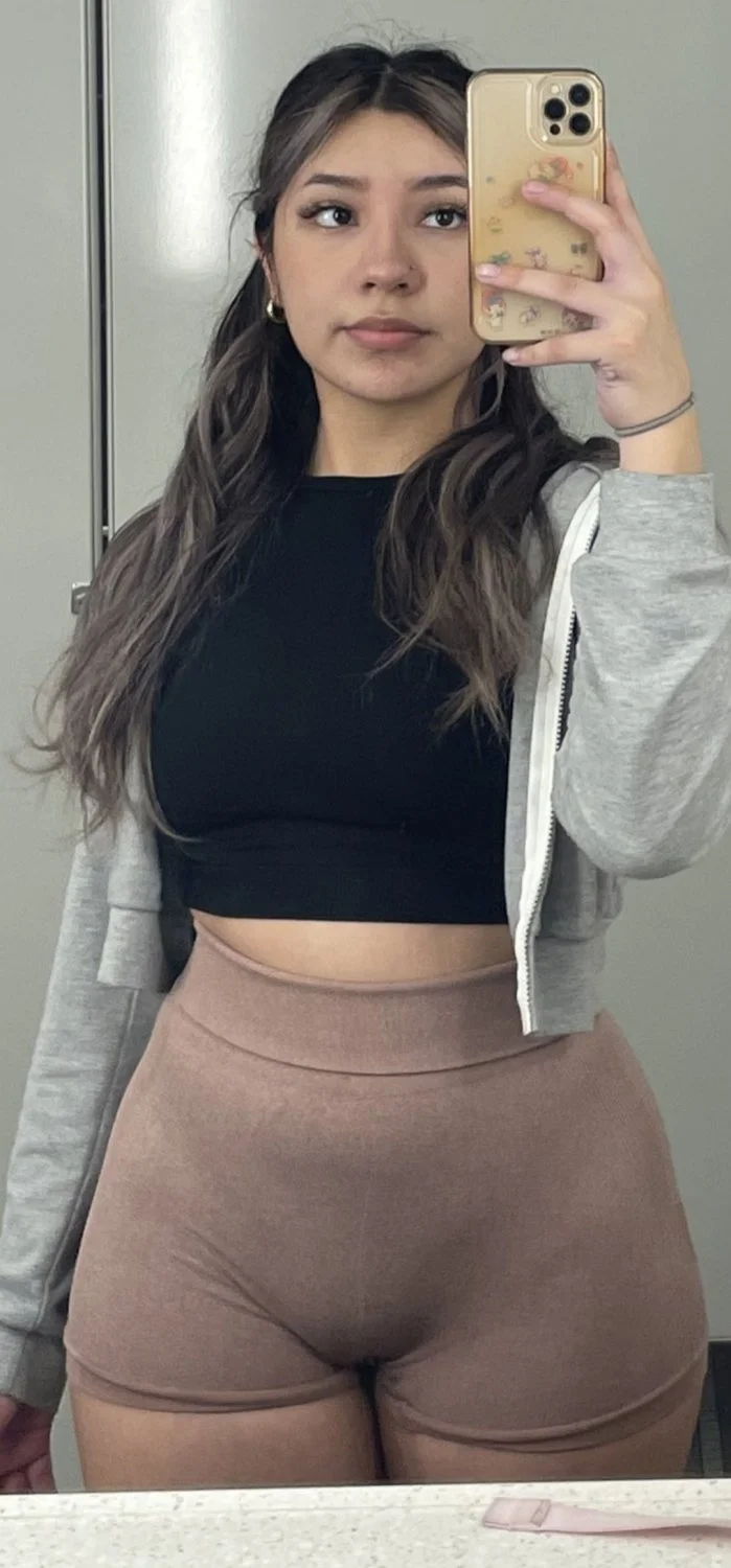 Vbunnyx . Vbunniex . Vbunniecx . Vanessa from Houston dm to see more image 8