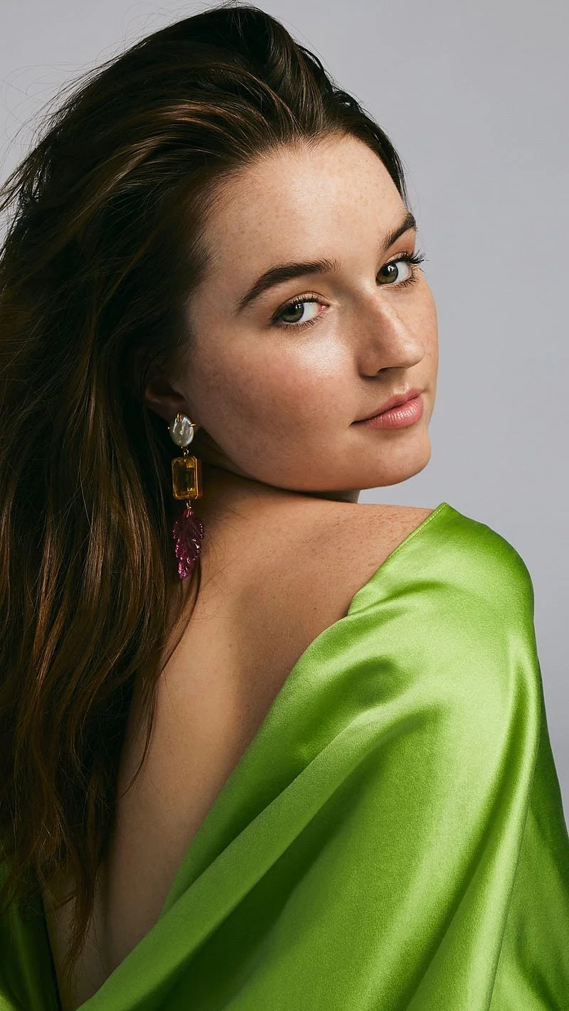 kaitlyn dever image 11