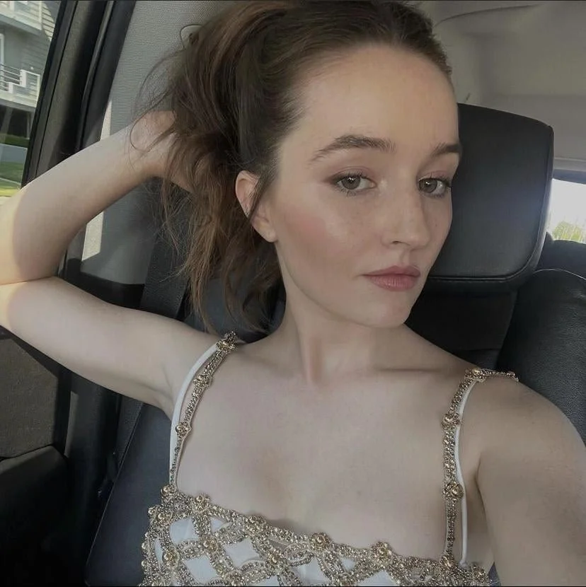 kaitlyn dever image 6
