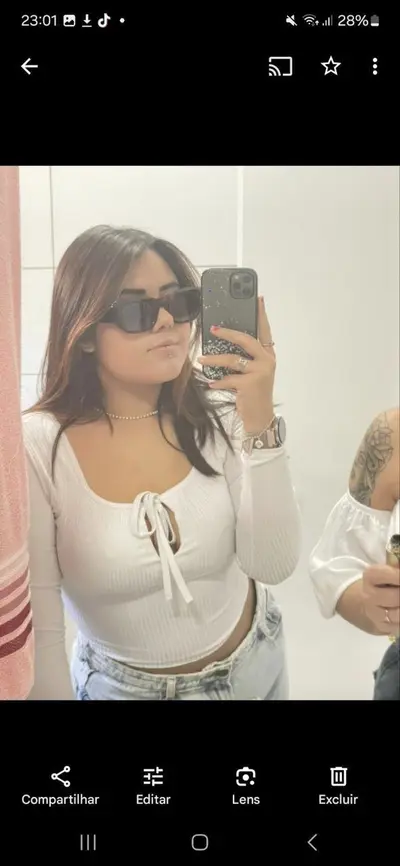 Gordinha safada foi vazada elo amigo! utinha caiu na net deois de mandar nudes cover image