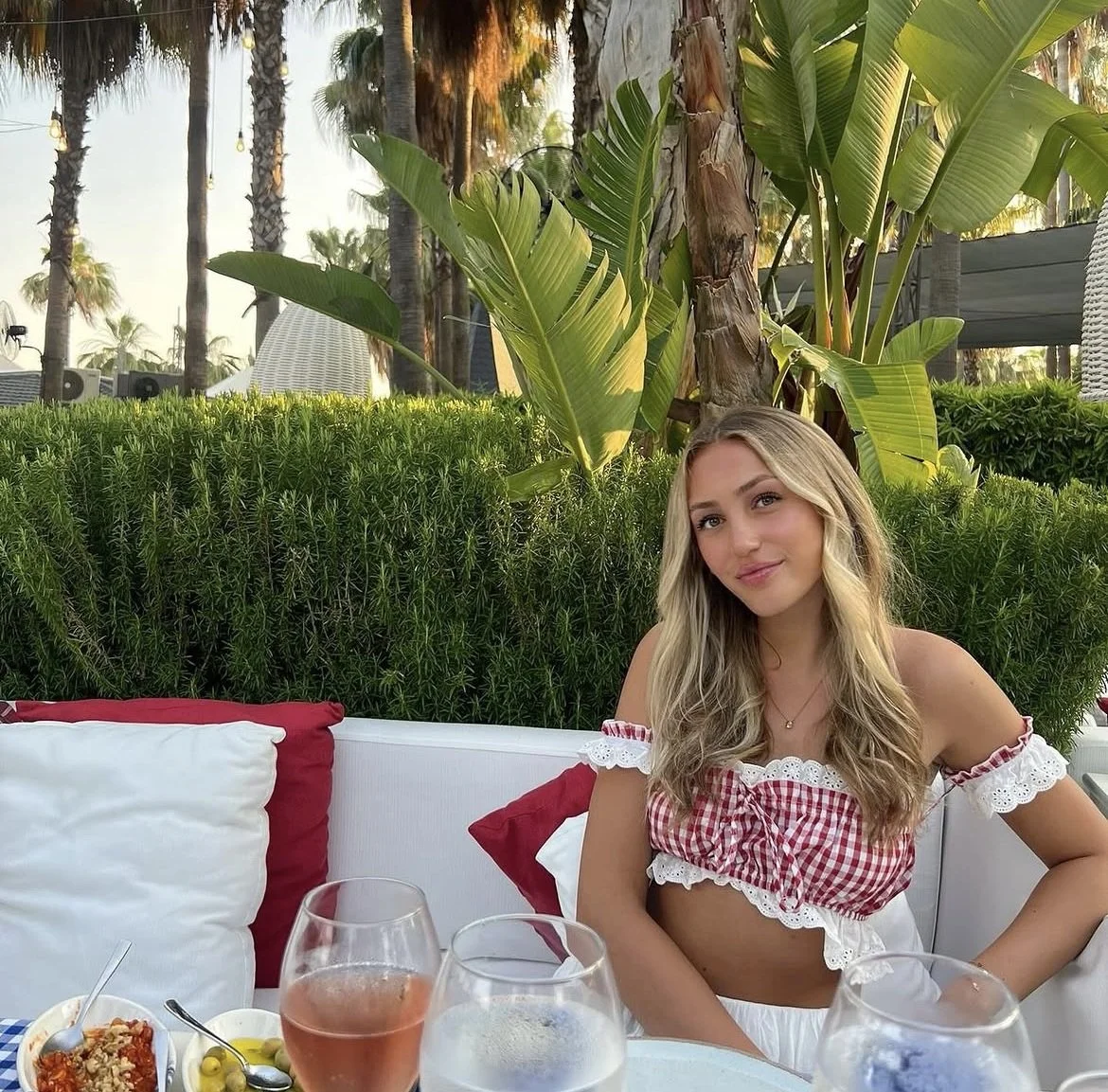 Blonde college slut shows off her great body image 3
