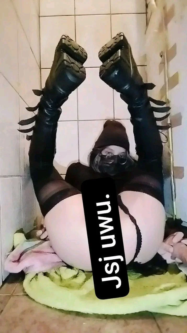 Minutte FEMBOY image 3
