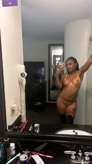 Kiki petite ebony slut image 25