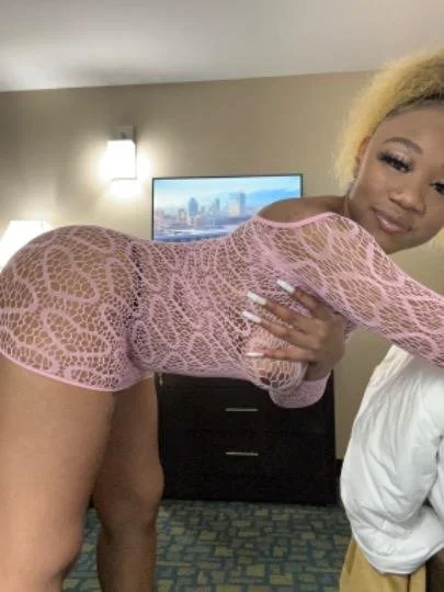 Kiki petite ebony slut image 31