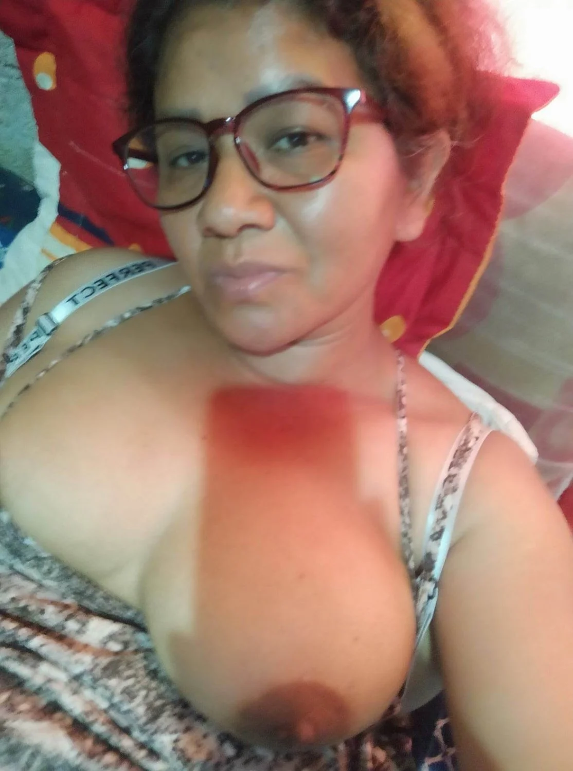 ela só que mostra a buceta e o rabo deixa a tia image 11