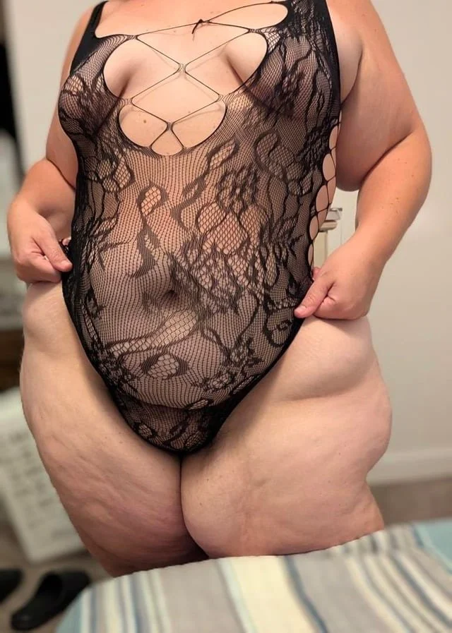 BBW Pawg Strawberry MILF image 29