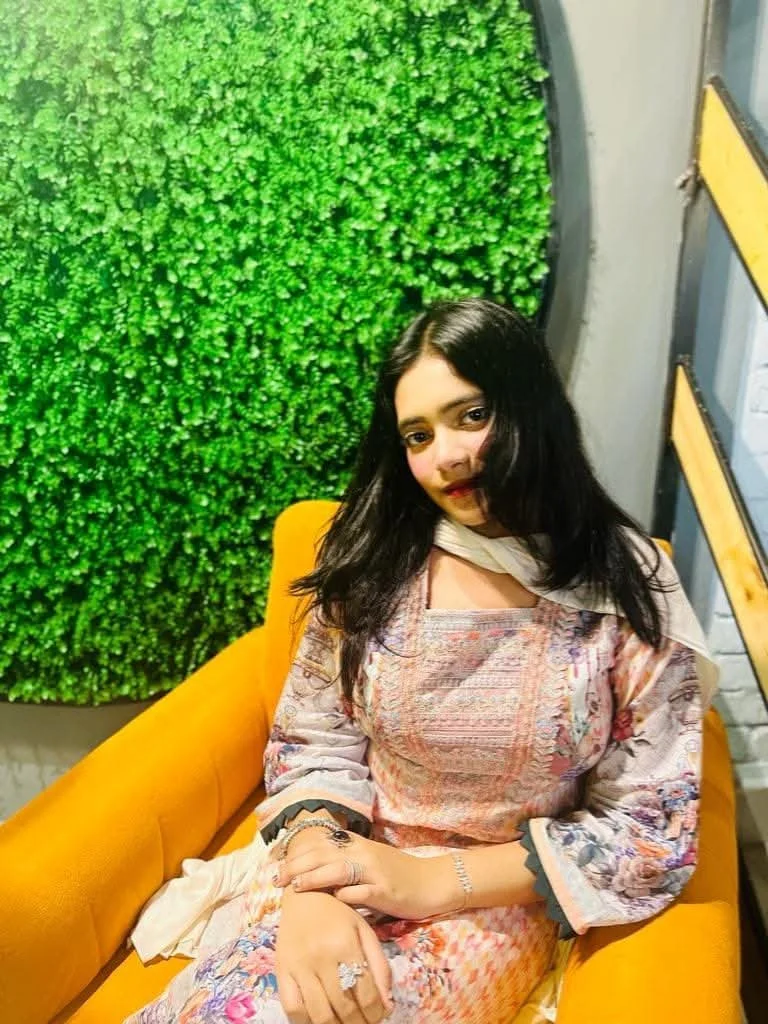 Desi Girl Mahek Alinaa Collections. image 13