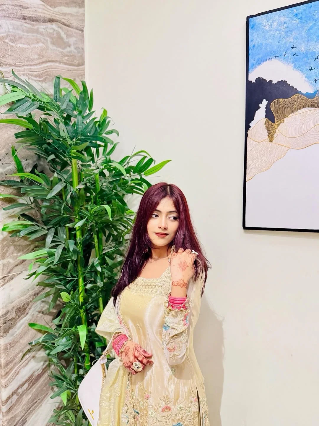 Desi Girl Mahek Alinaa Collections. image 21