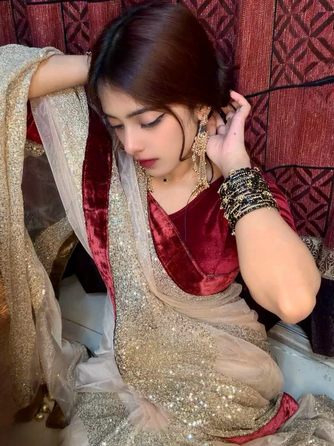 Desi Girl Mahek Alinaa Collections. image 8