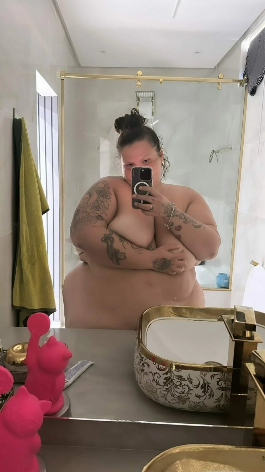 Thais Carla image 19