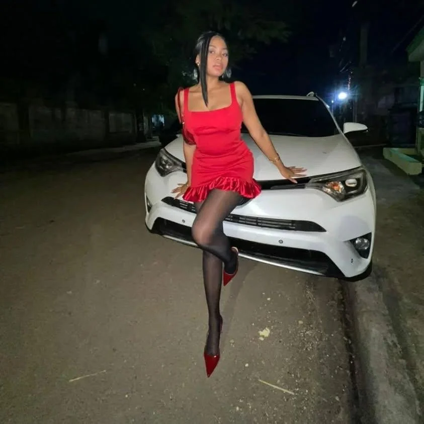 Famosinha do instagram image 8