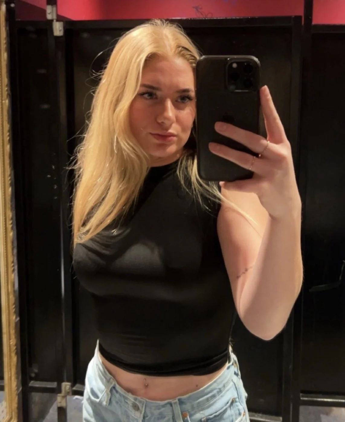 Tight blonde PAWG Marlee makes her debut main image