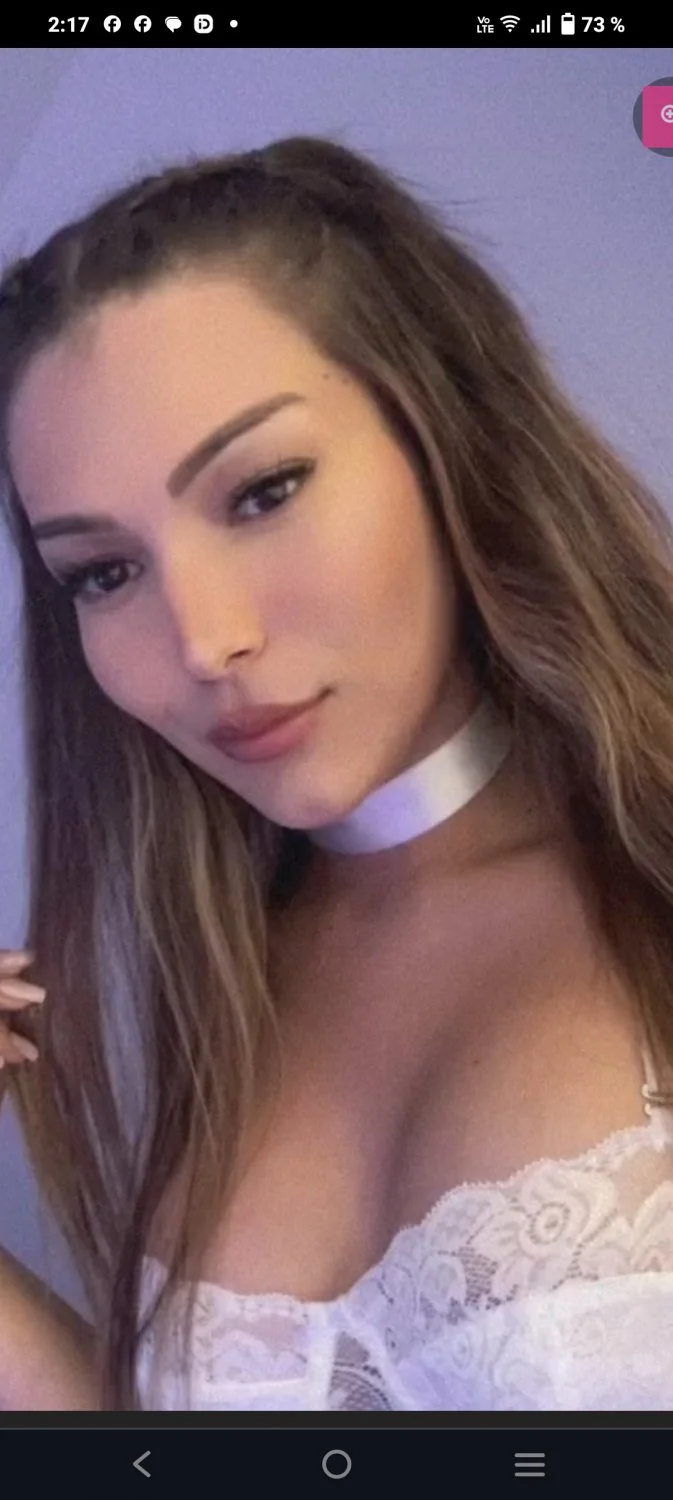 Camila_felin image 2