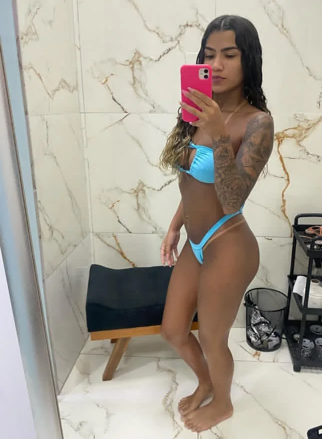 Gaby putinha novinha safada image 9