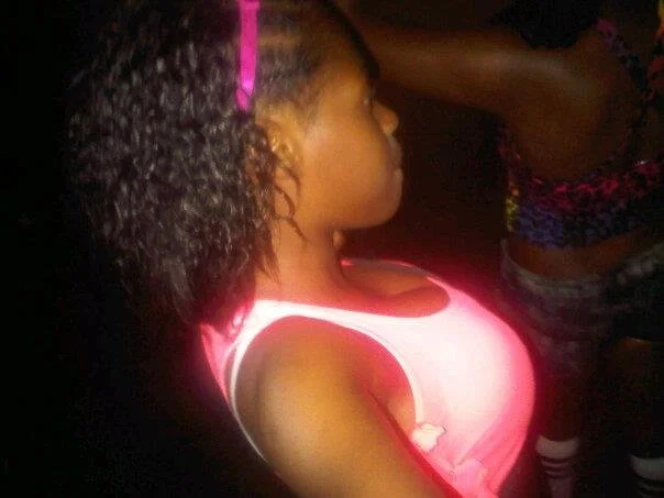 Big tits chick webfind image 23