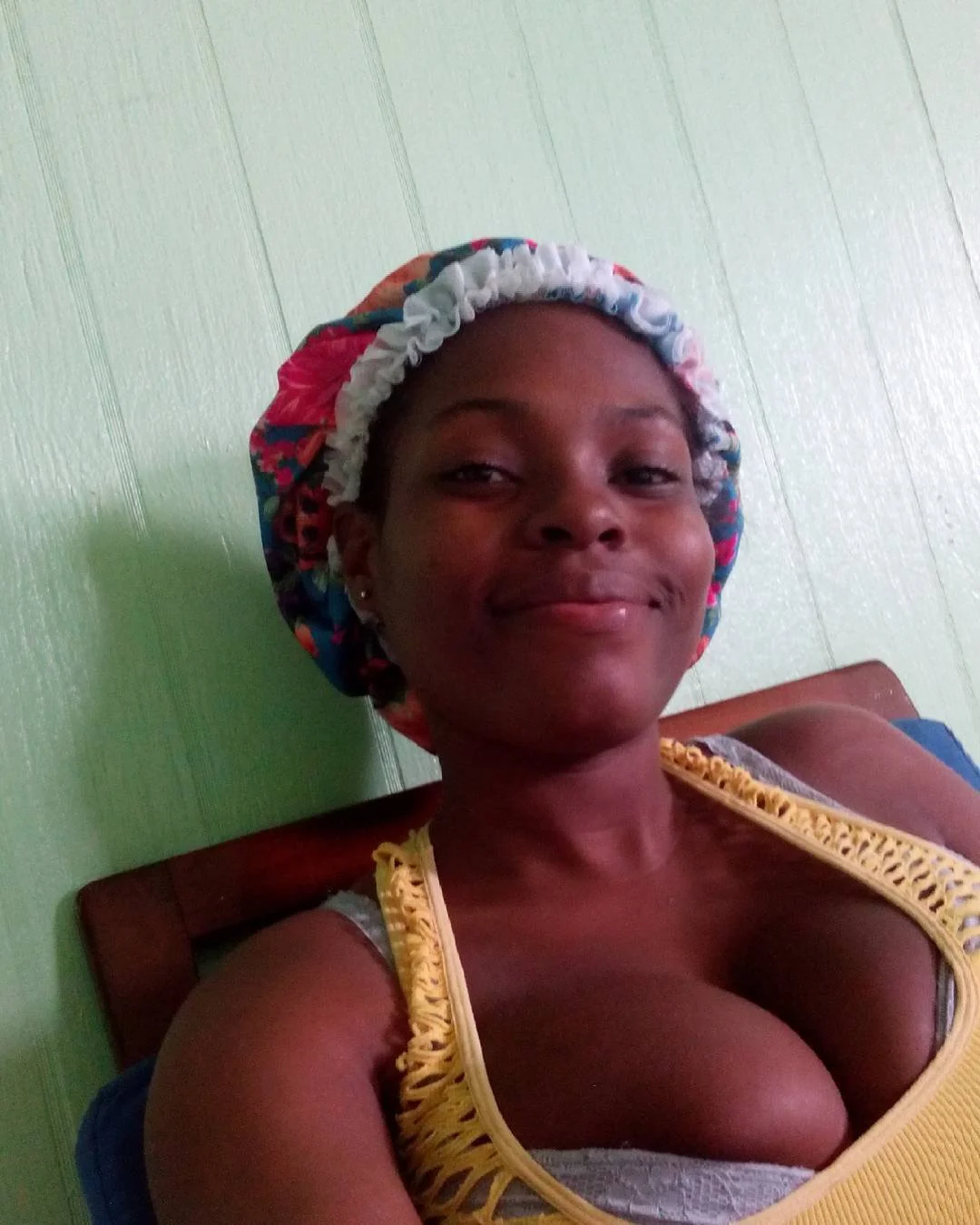 Big tits chick webfind image 4