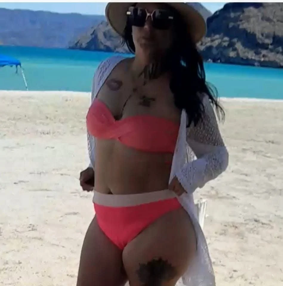 La peke tremenda milf chola putona soft image 22