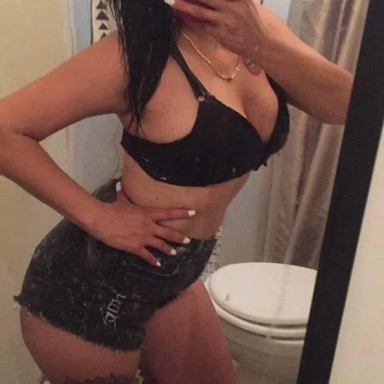 La peke tremenda milf chola putona soft image 28