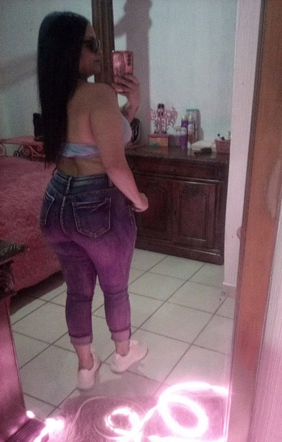 La peke tremenda milf chola putona soft image 4