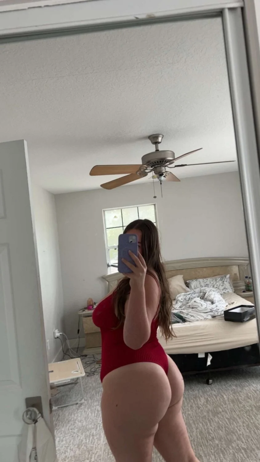 Thick snowbunny pawg shared my bf (dm to share your sluts or add on disc- t_18400 image 14