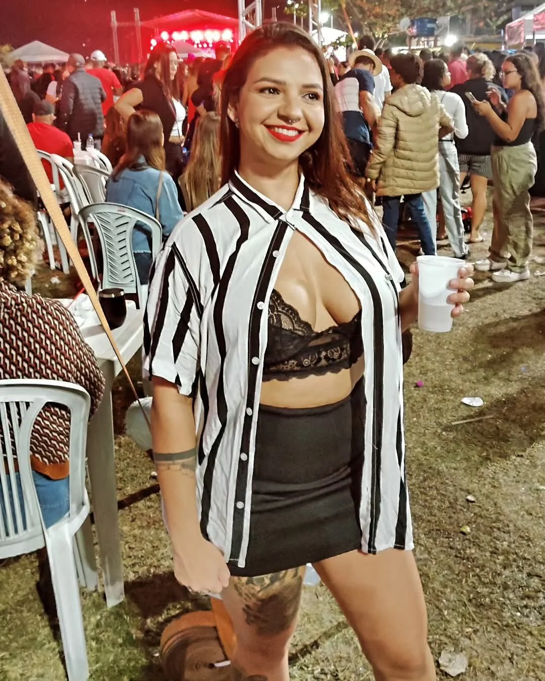 Putinha com carinha de safada image 20