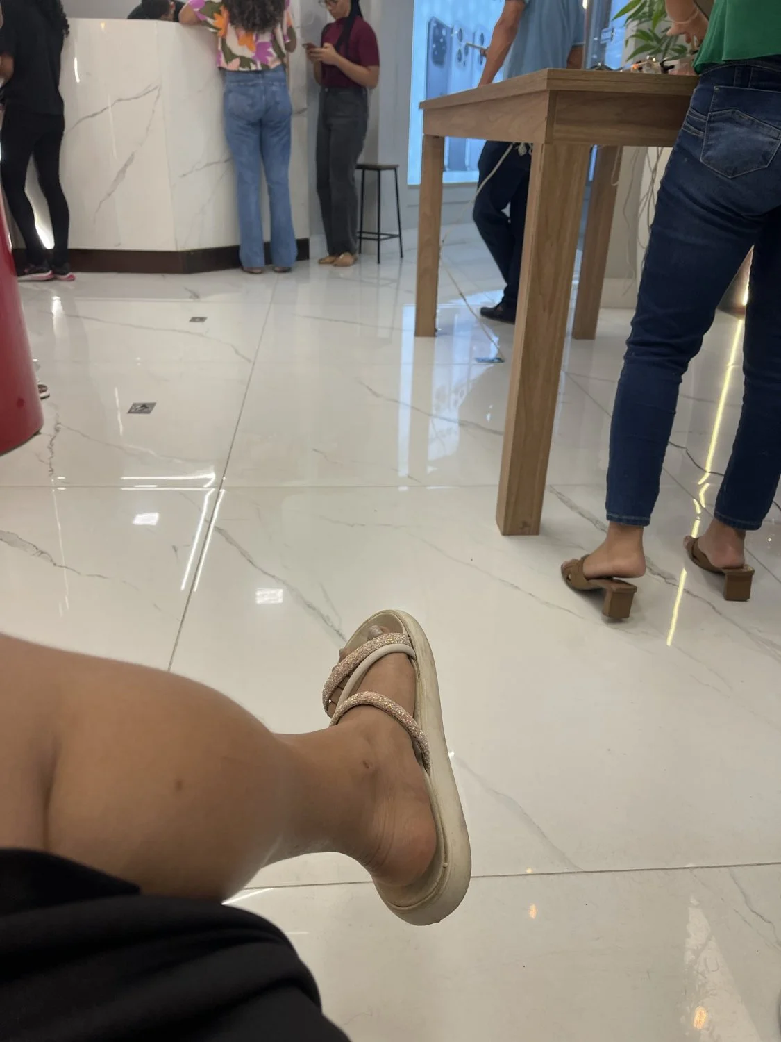 FeetByRac image 5