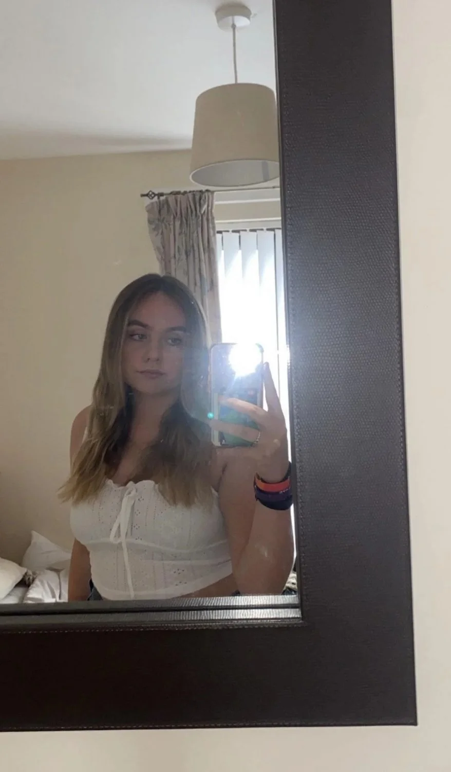 Reddit whore main image