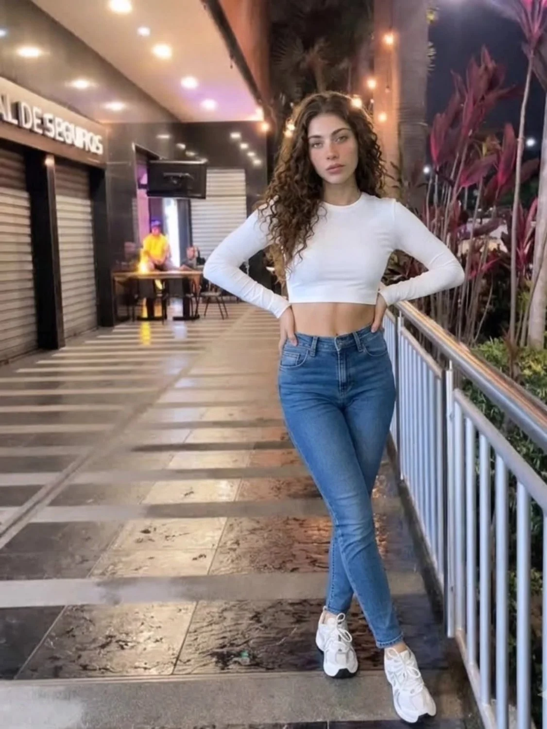 CARITA LINDA image 6