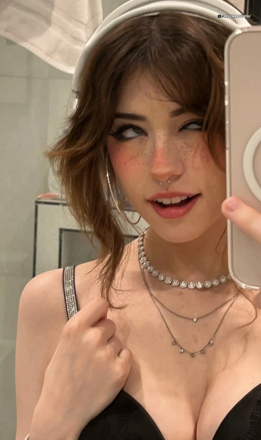 Hannah OWO pics image 8