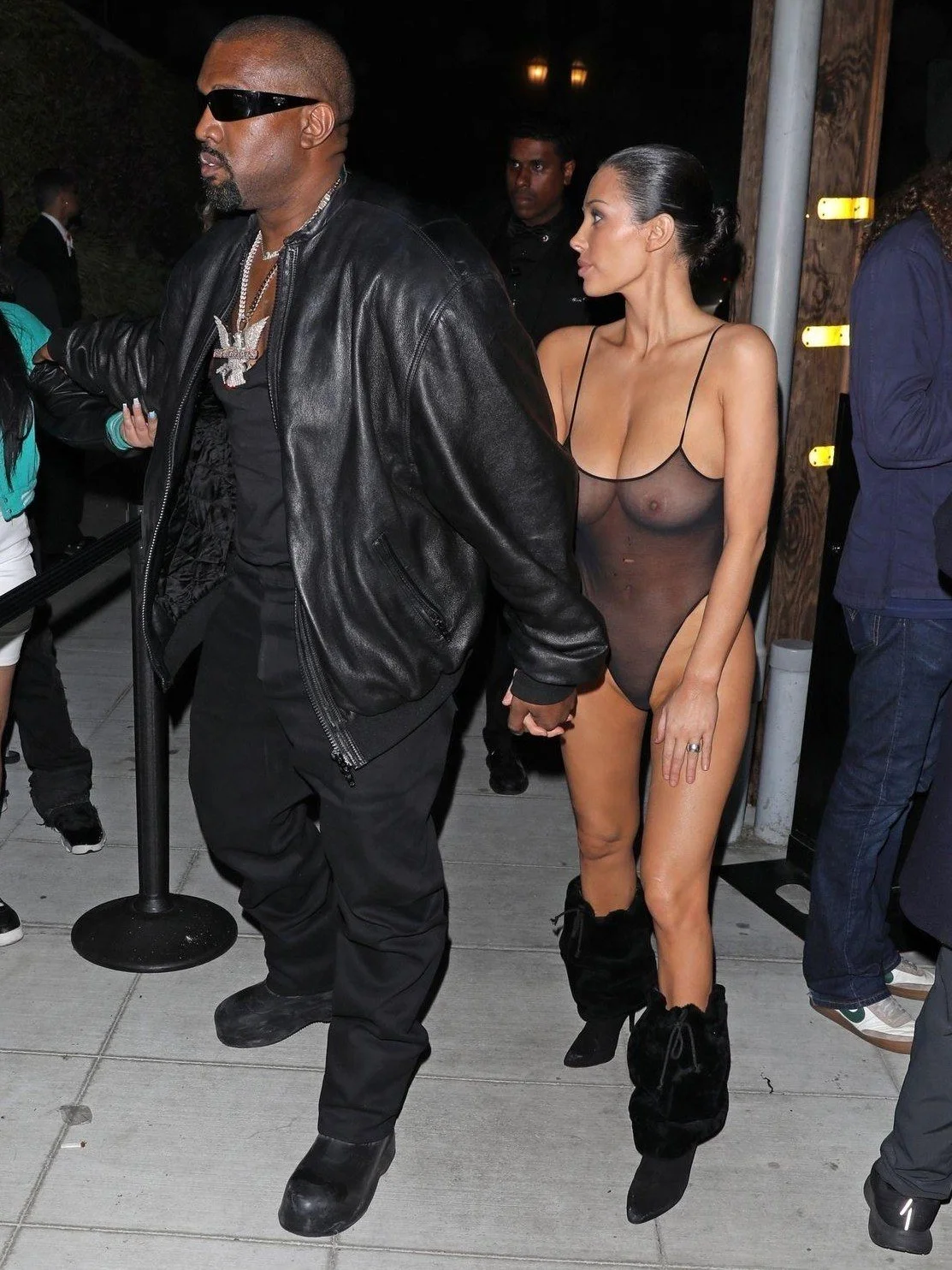 Bianca Censori Nipples See-Through (Kanye West Wife) image 23
